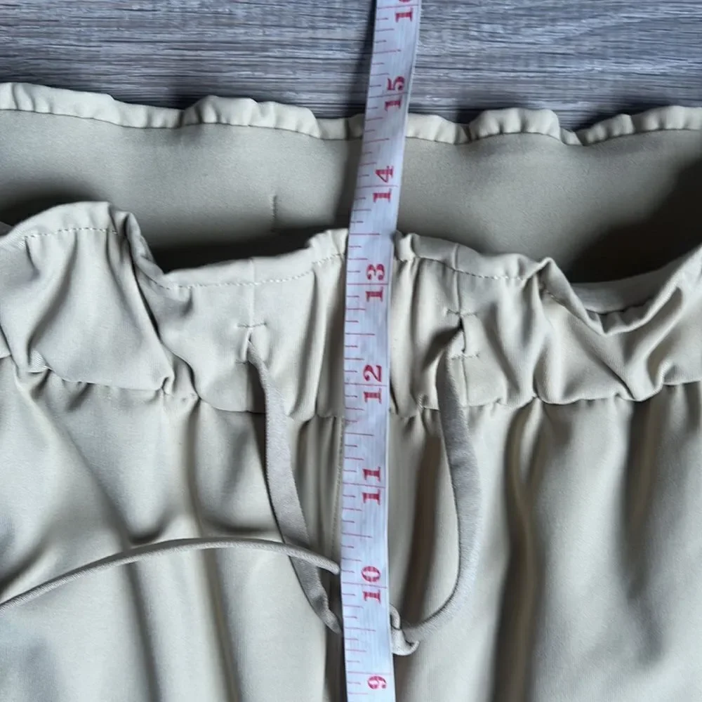 Lululemon Stretch High Rise Crop 23